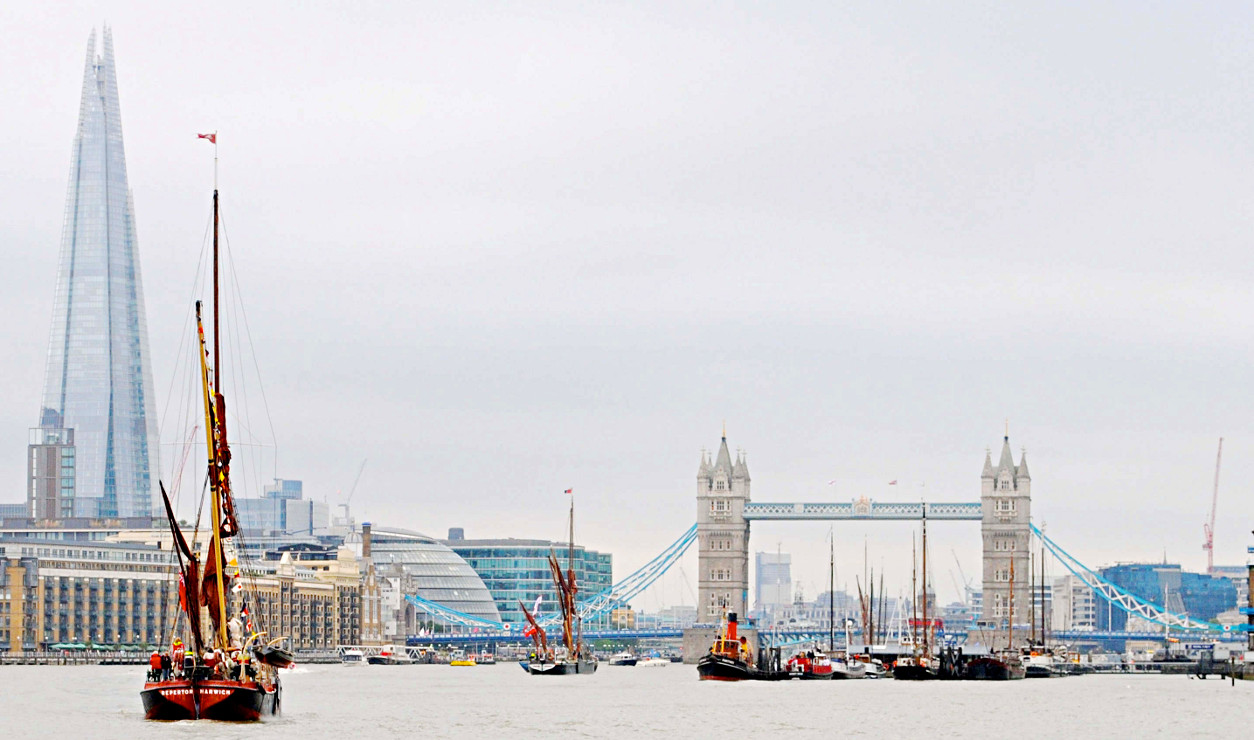 Tower Bridge here we come — Picture by Renee Waite