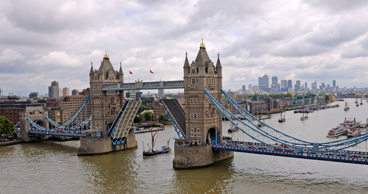 The parade of barges from Canary Warf to Tower Bridge. — Picture by Nigel Pepper (nigelpepperphotography.co.uk)